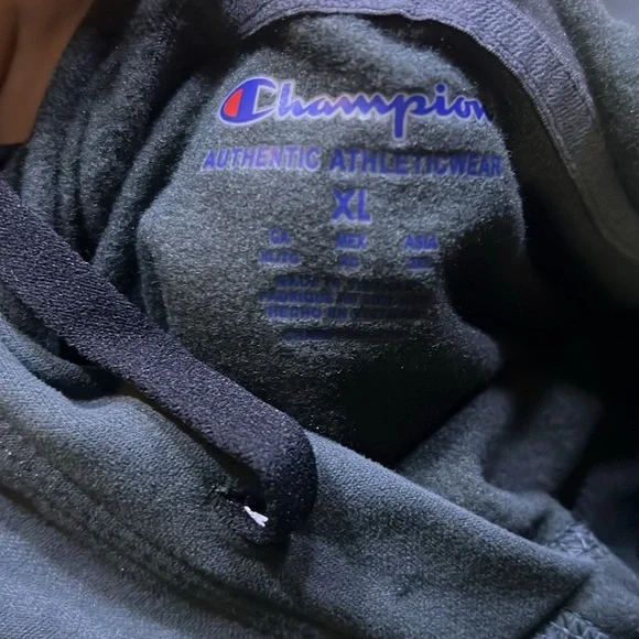 New - Men's Champion Game Day Hoodie - Picture 4 of 5